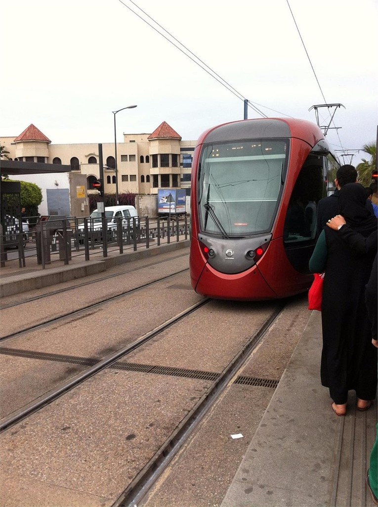 Foto 5 Bordillos En Gris Terrón para la línea de Tranvía de Casablanca