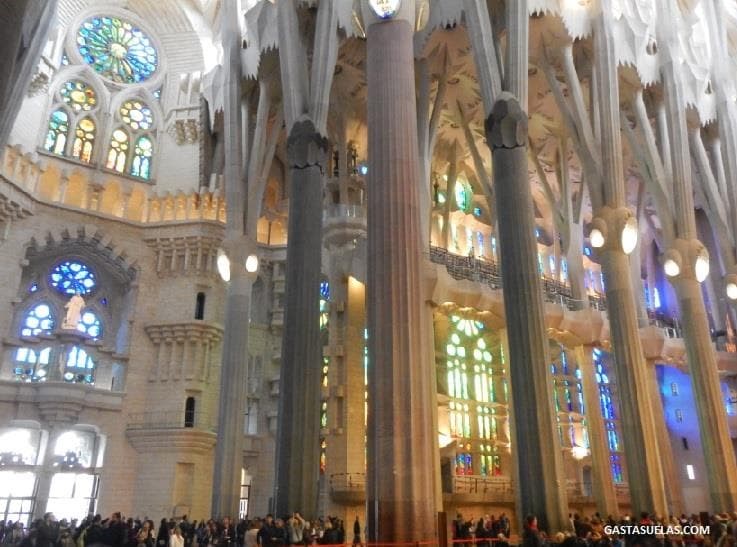 Foto 2 Granito Moreno Rabal en la Sagrada Familia de Gaudi (Barcelona)
